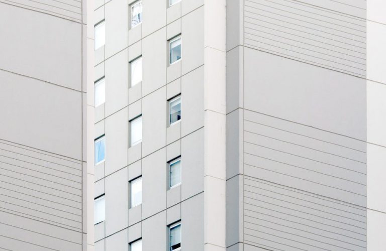 pexels-ben-neale-380330